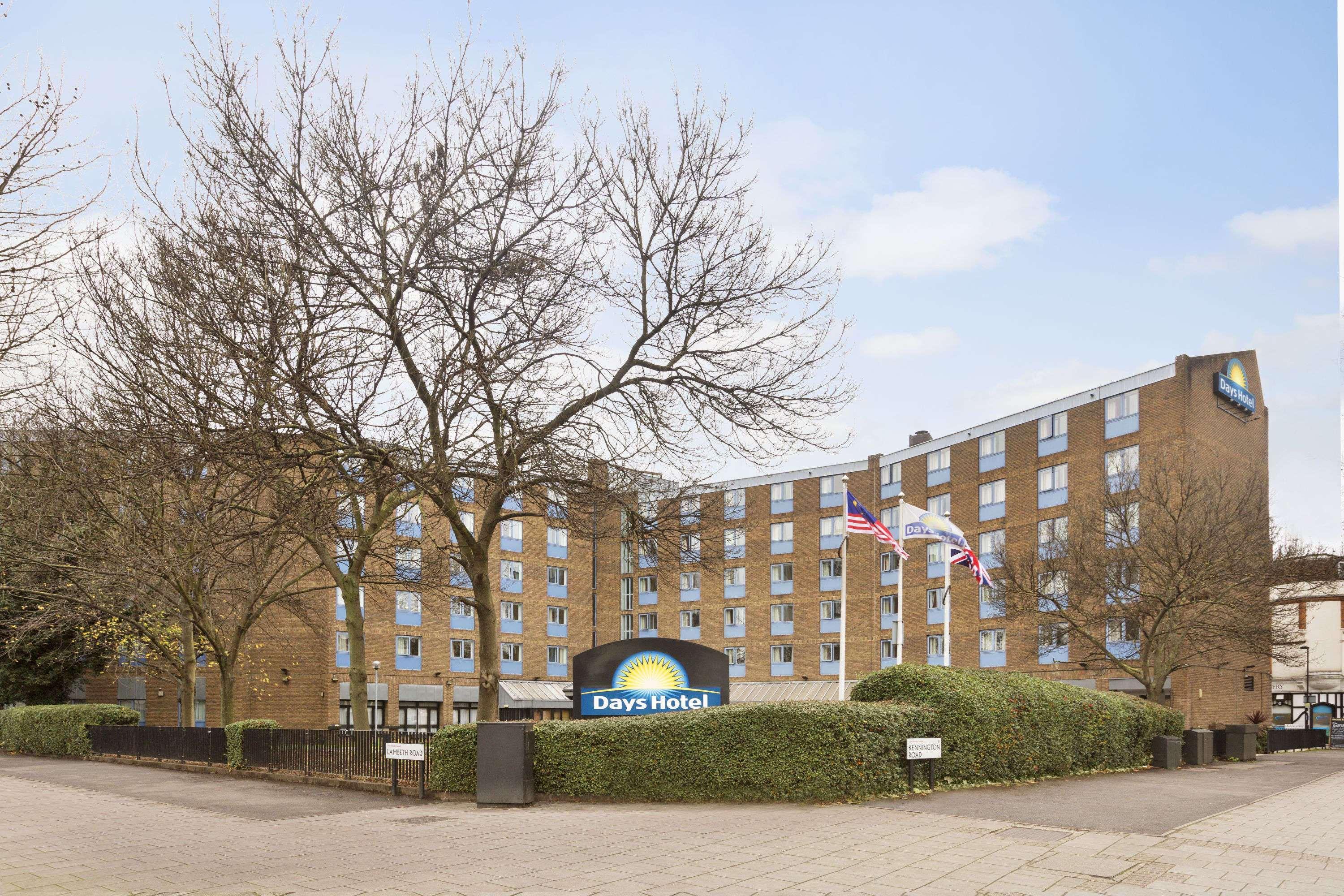 Waterloo Hub Hotel And Suites London Exterior photo